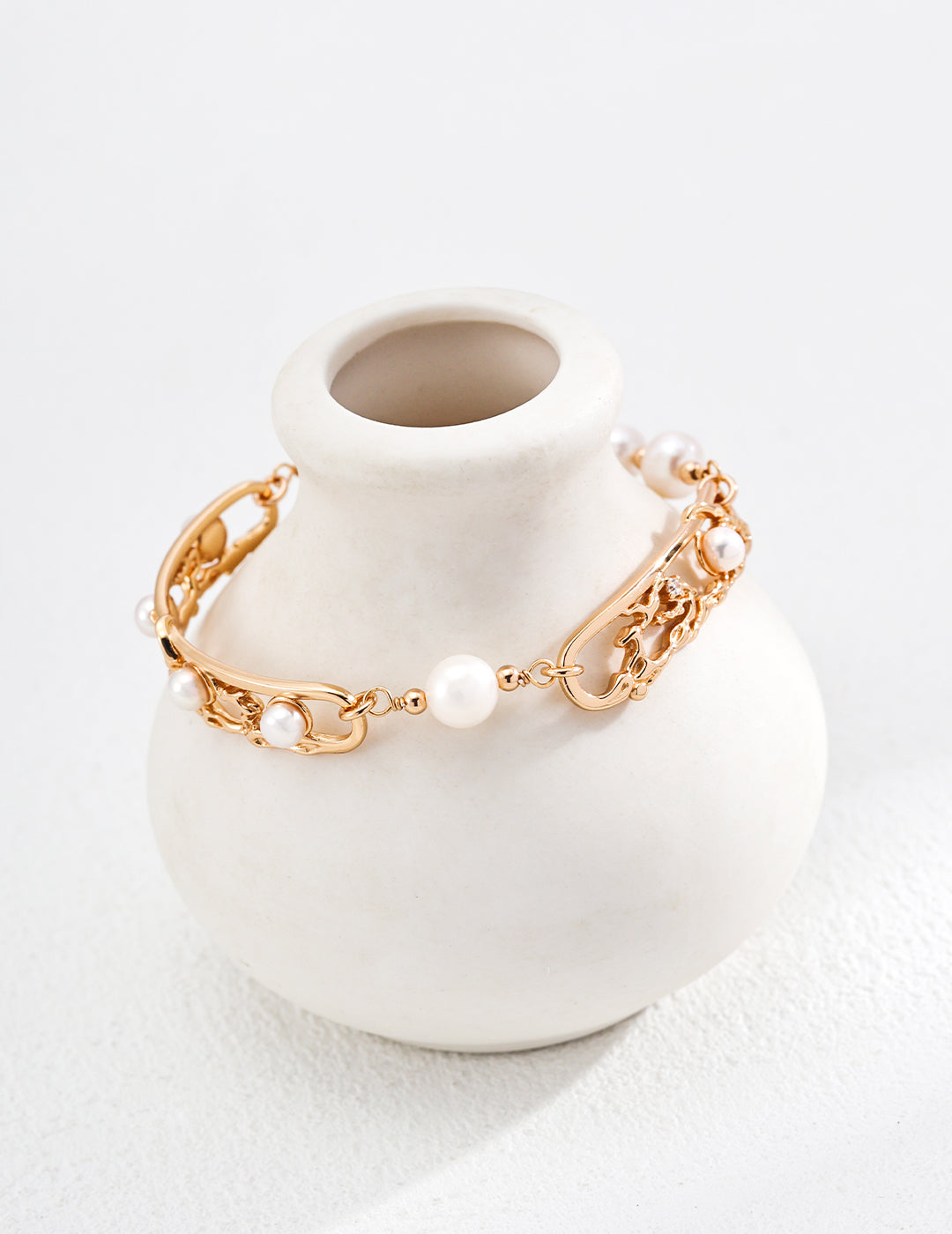 Lattice Pearl Bracelet