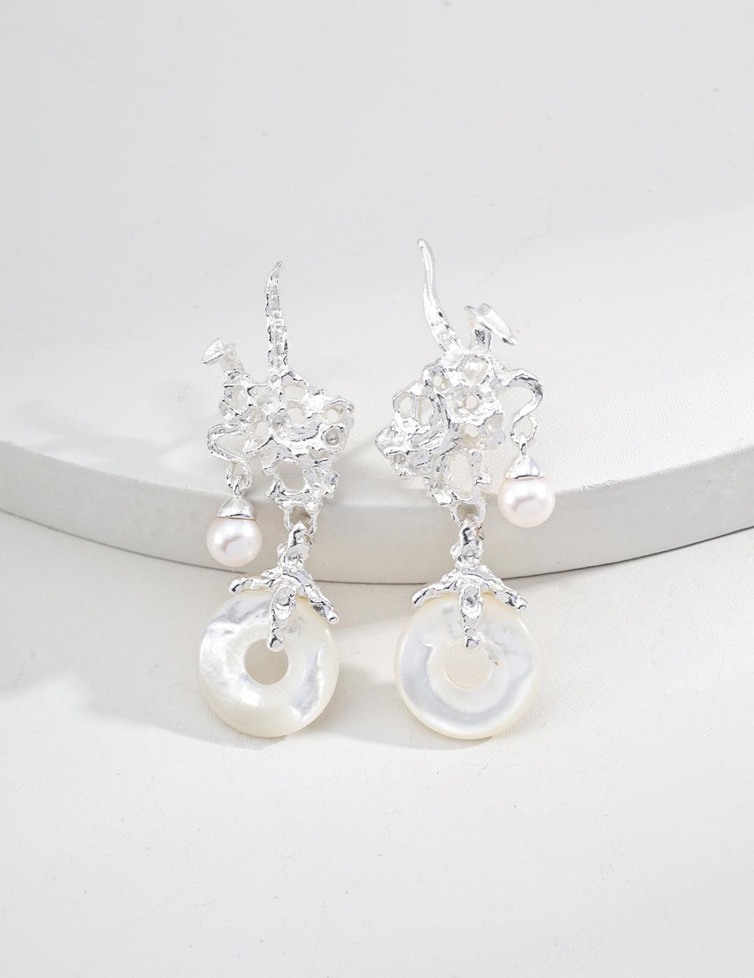 Taihu Pearl Drop Earrings